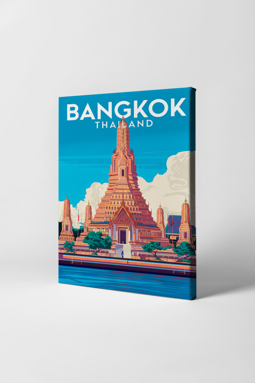 Kunstdruck eines farbenfrohen Tempels in Bangkok Thailand vor blauem Himmel mit Wasser im Vordergrund