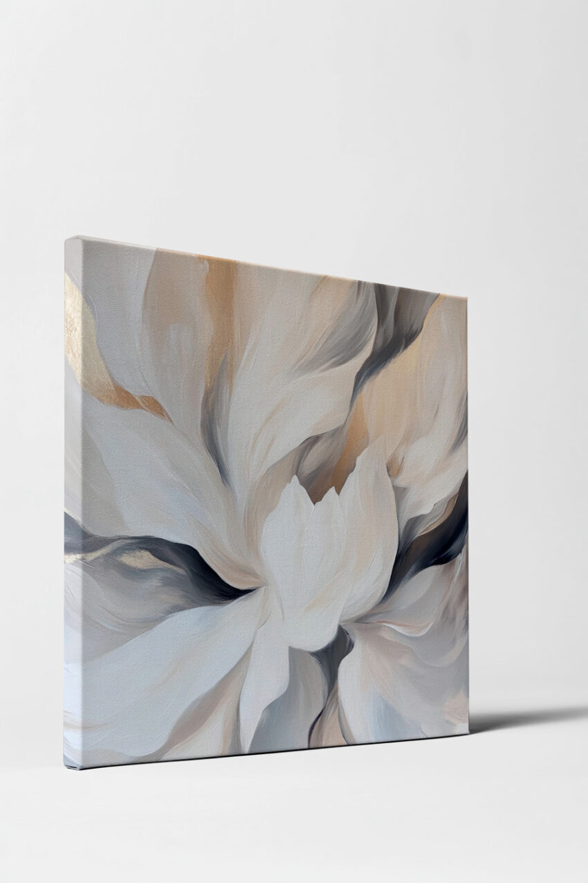 Poster mit abstrakter weißen Blüte in sanften Beige- und Grautönen