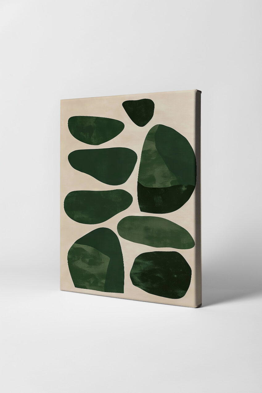 Abstraktes Bild mit grünen organischen Formen auf beige Hintergrund als moderner Kunstdruck