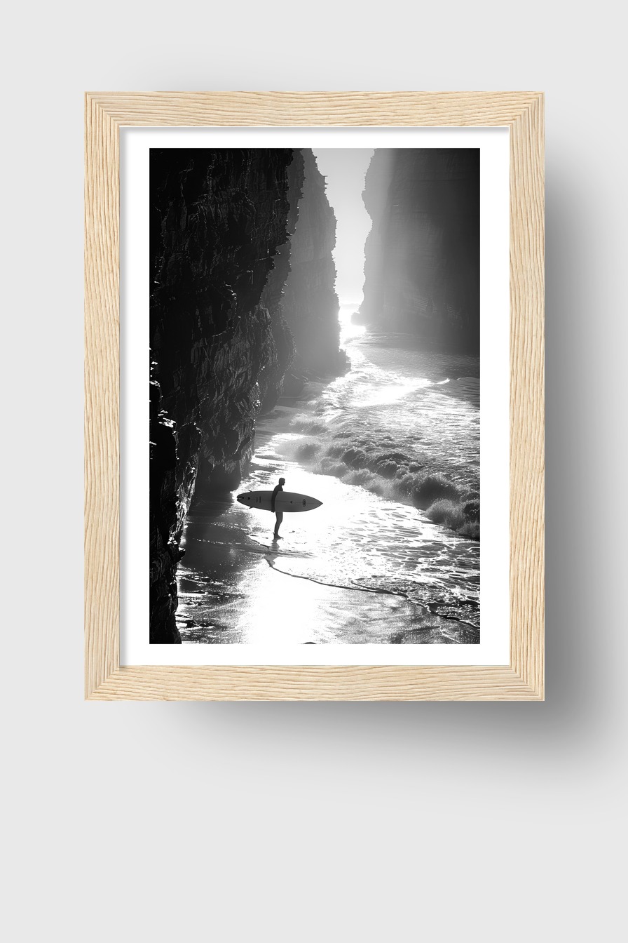 Fotografie Poster Surfer Küste schwarz-weiß