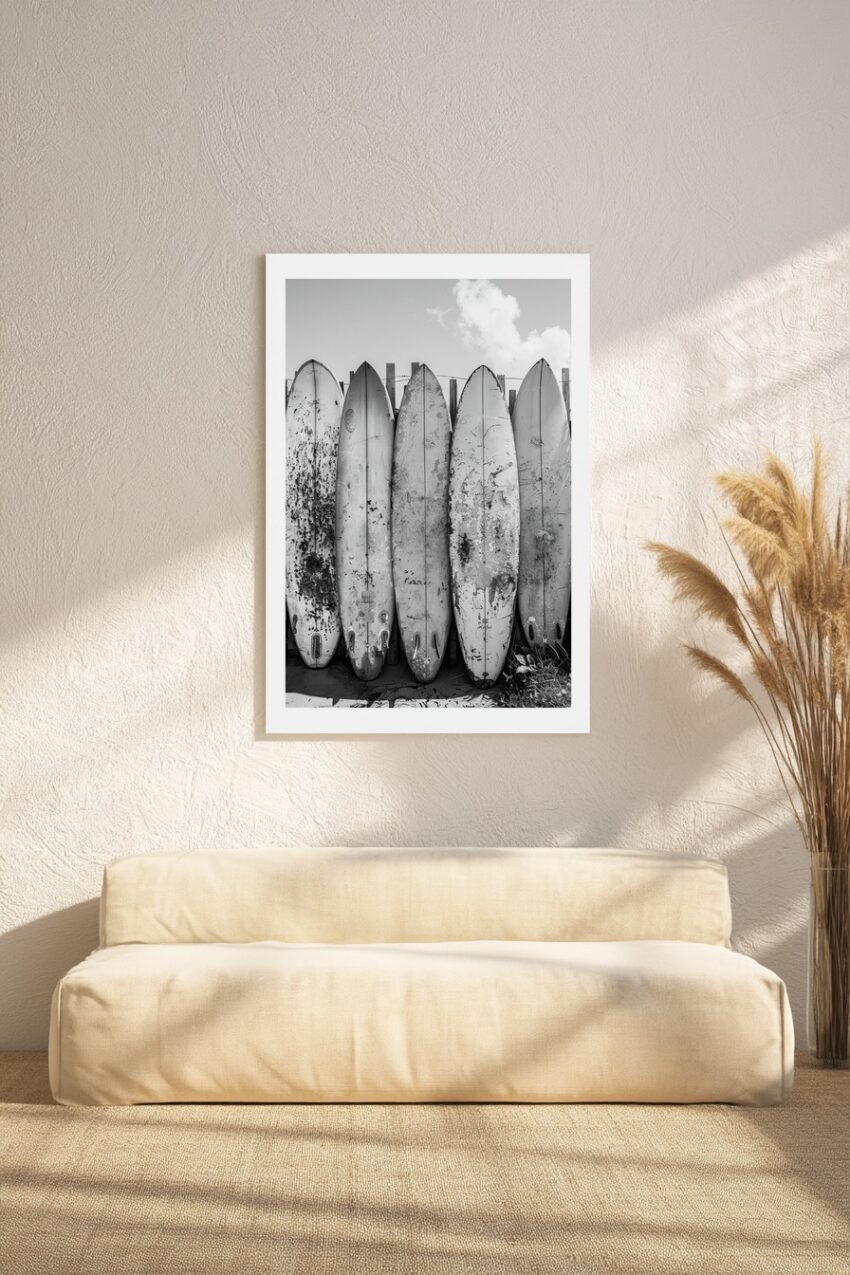 Fotografie Poster Surfbretter schwarzweiß Strand