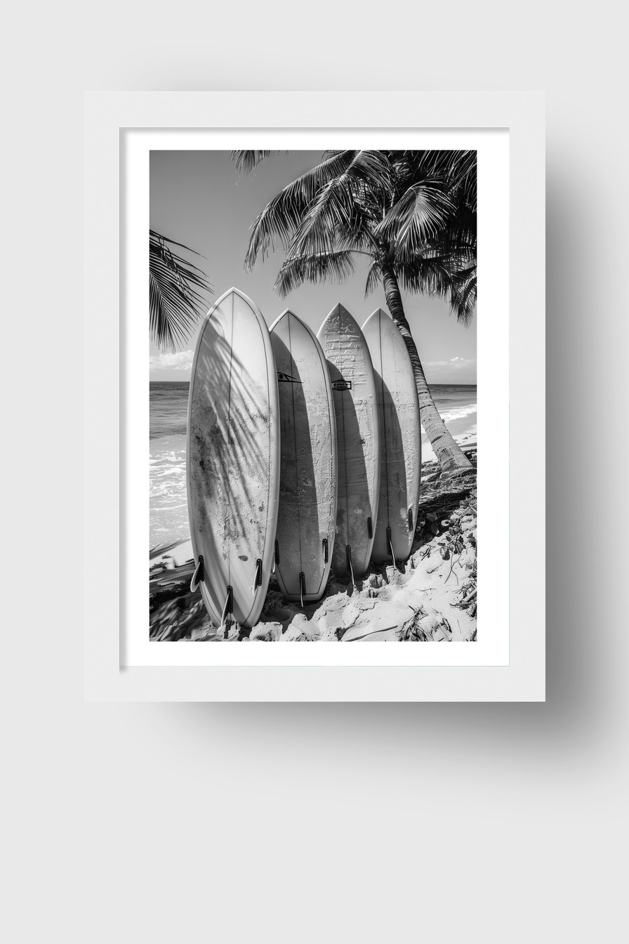Fotografie Poster Surfbretter Strand schwarz-weiß