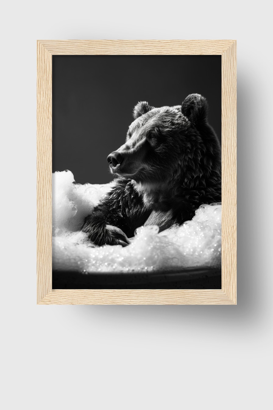 Fotografie Poster Bär Schaumbad schwarz-weiß