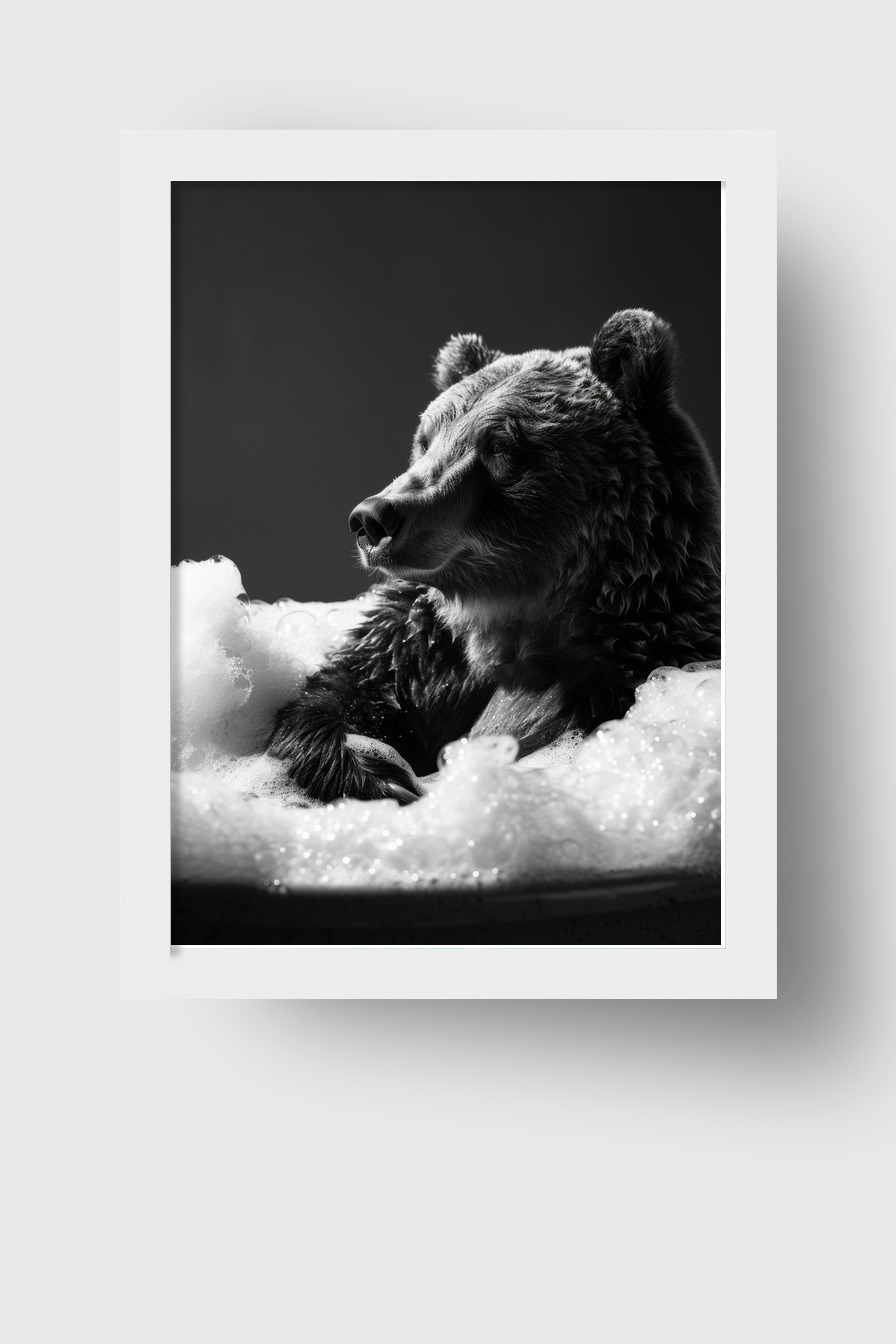 Fotografie Poster Bär Schaumbad schwarz-weiß