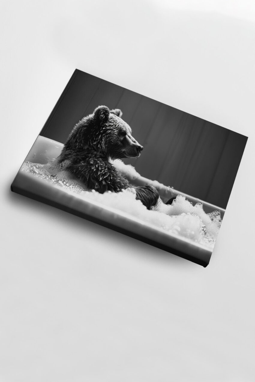 Fotografie Poster Bär Badewanne schwarz-weiß entspannt