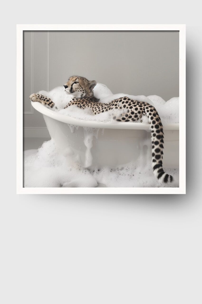 Fotografie Poster Gepard liegend Badewanne Schaum weiß