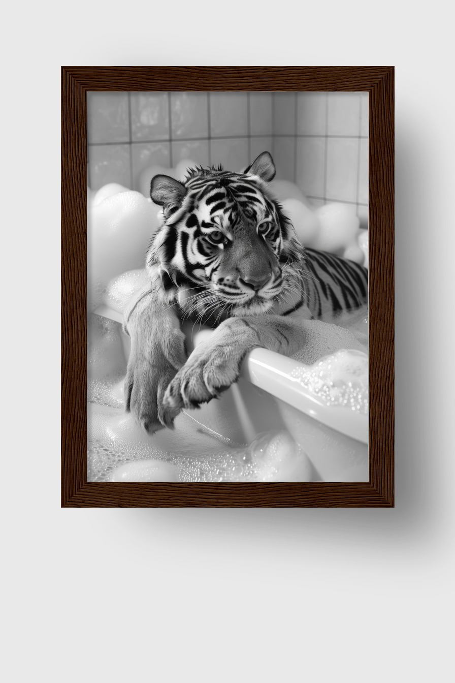 Fotografie Poster Tiger Badewanne schwarz-weiß