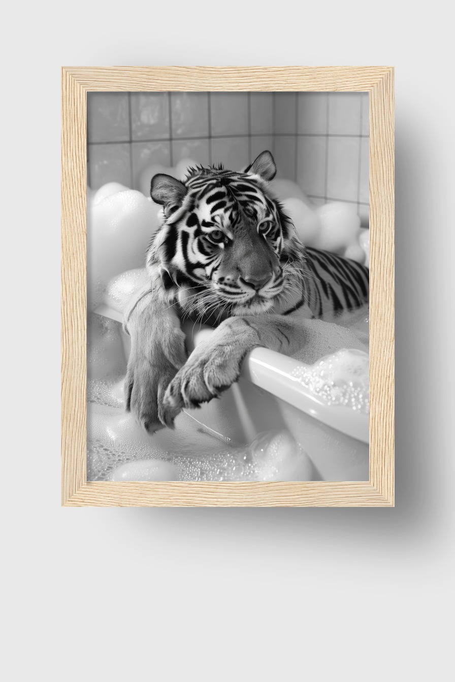 Fotografie Poster Tiger Badewanne schwarz-weiß