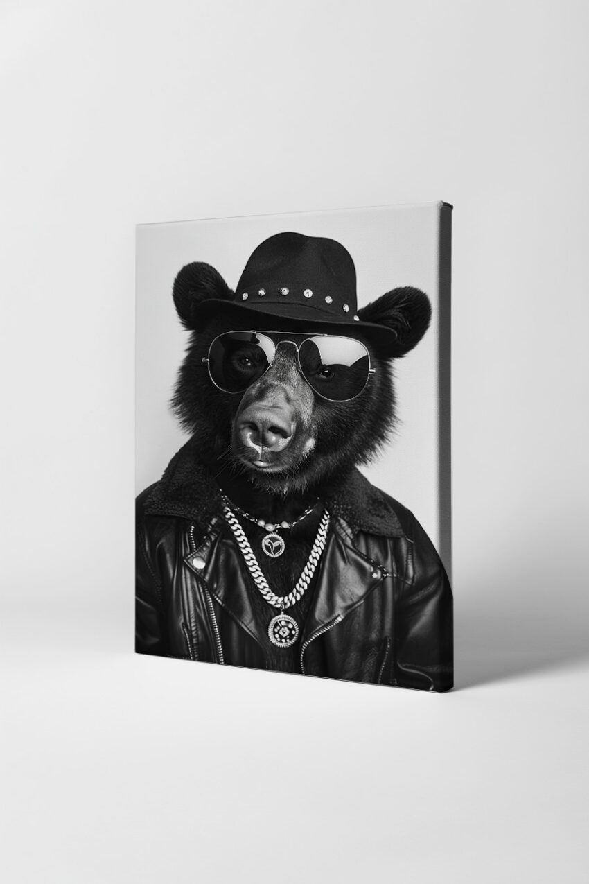 Fotografie Poster Bär mit Hut Sonnenbrille schwarz-weiß