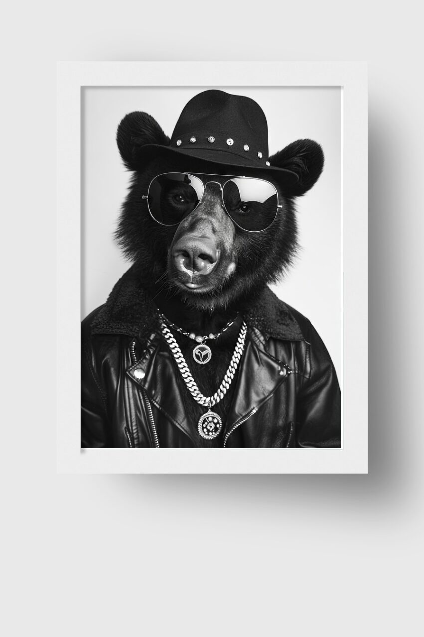 Fotografie Poster Bär mit Hut Sonnenbrille schwarz-weiß