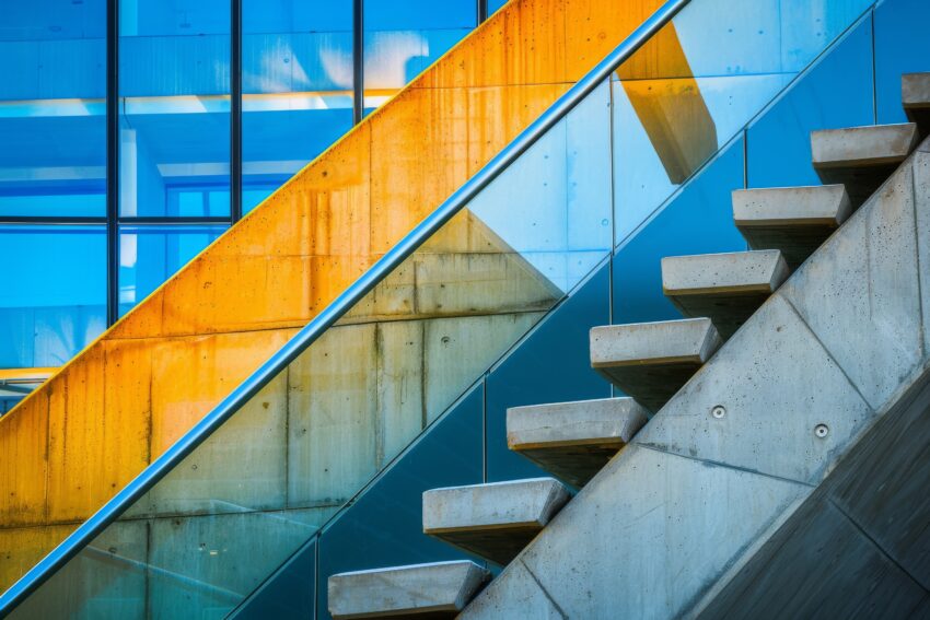 Fotografie Poster Betontreppe Glasgeländer minimalistisch urban