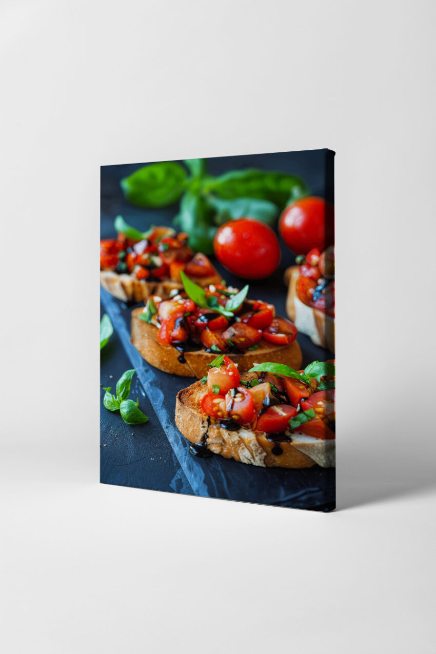 Fotografie Poster Bruschetta Tomaten frisch rot grün