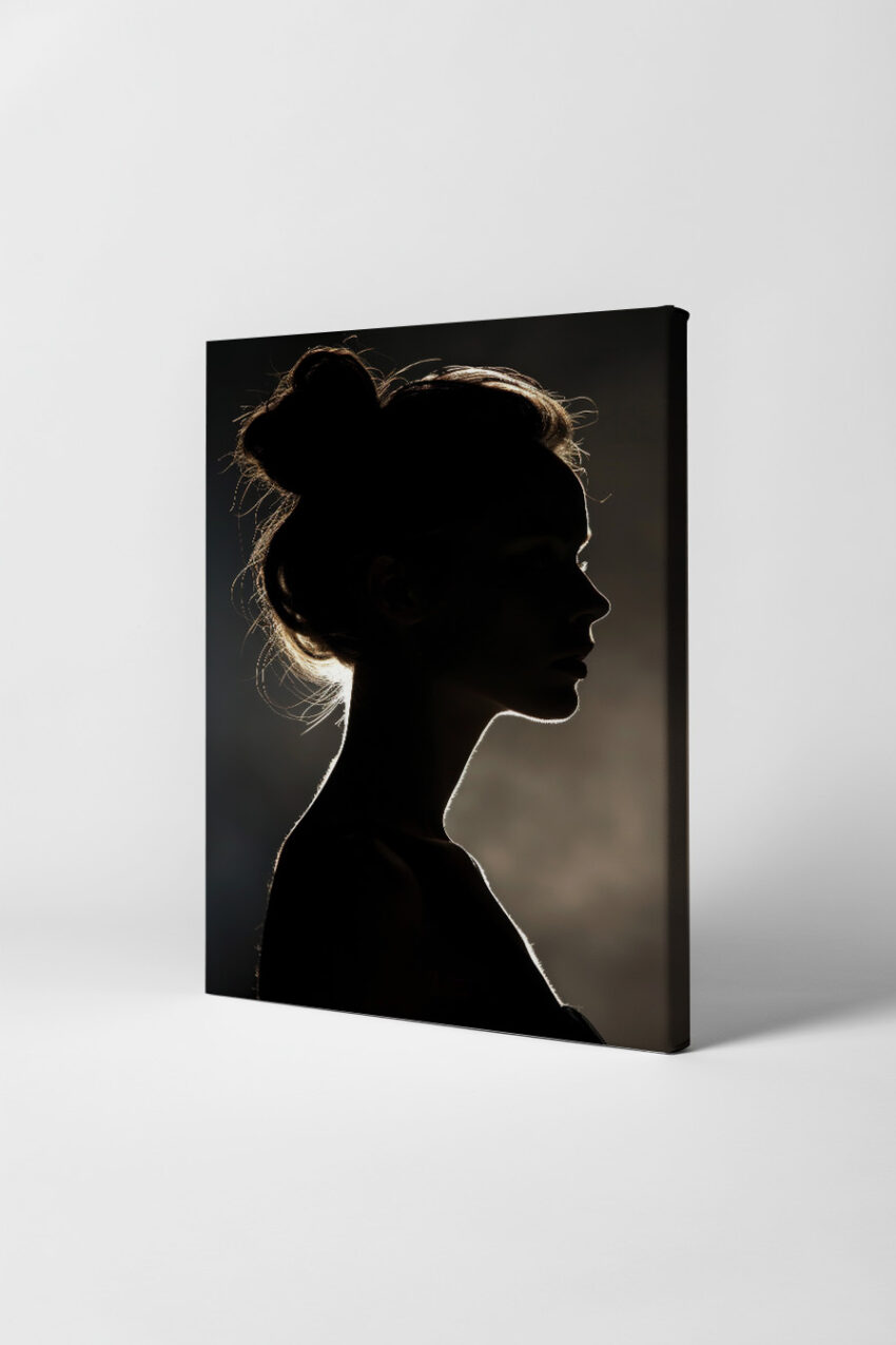 Fotografie Poster Frau Silhouette Lichtkante schwarz