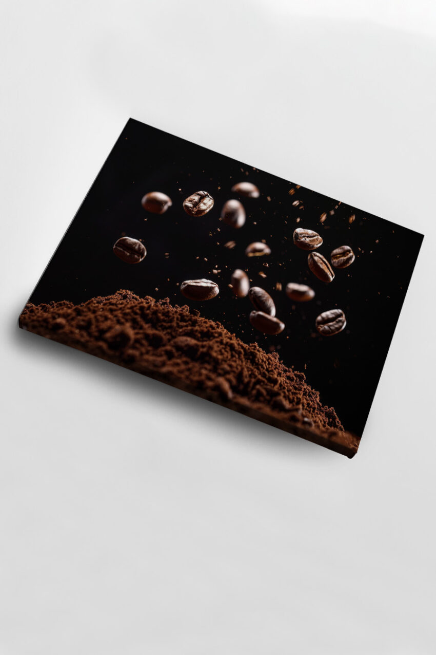 Fotografie Poster Kaffeebohnen dunkel Makro dynamisch