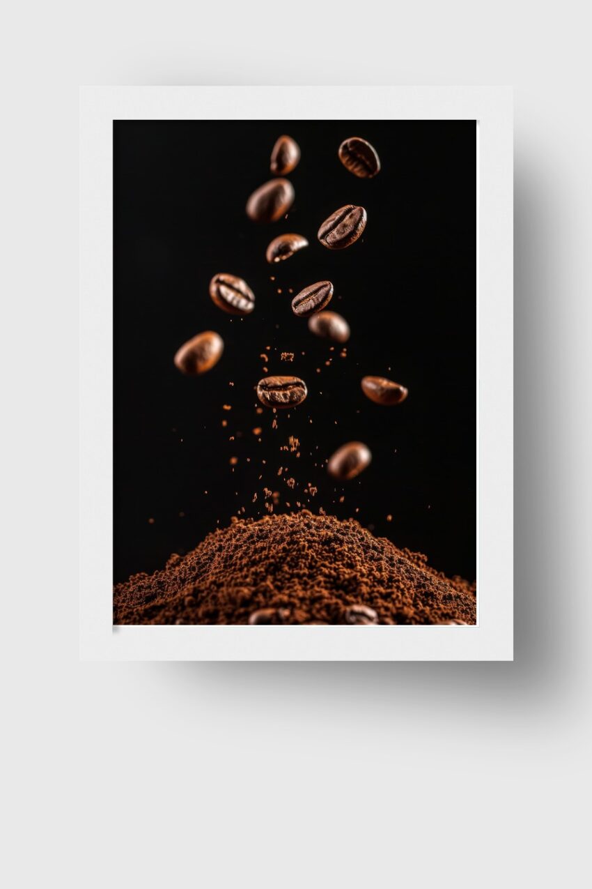 Fotografie Poster Kaffeebohnen schwebend braun
