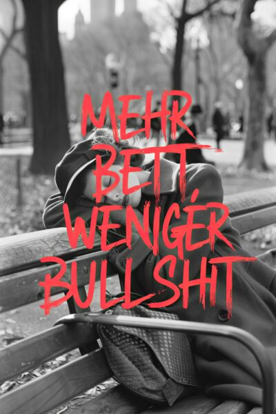 Frau auf Parkbank Gerahmt