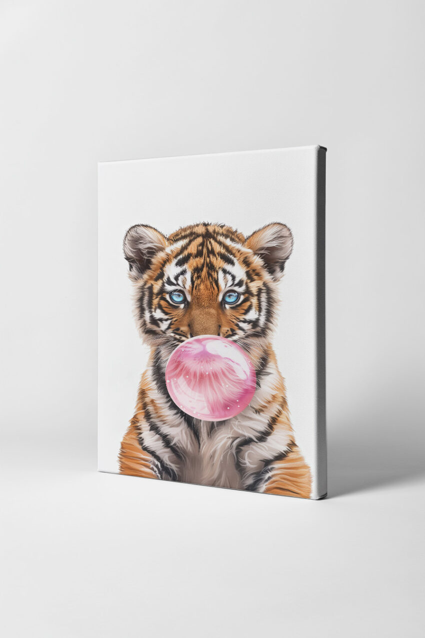 Illustration Poster Tigerjunges blauäugig mit rosa Kaugummi Blase