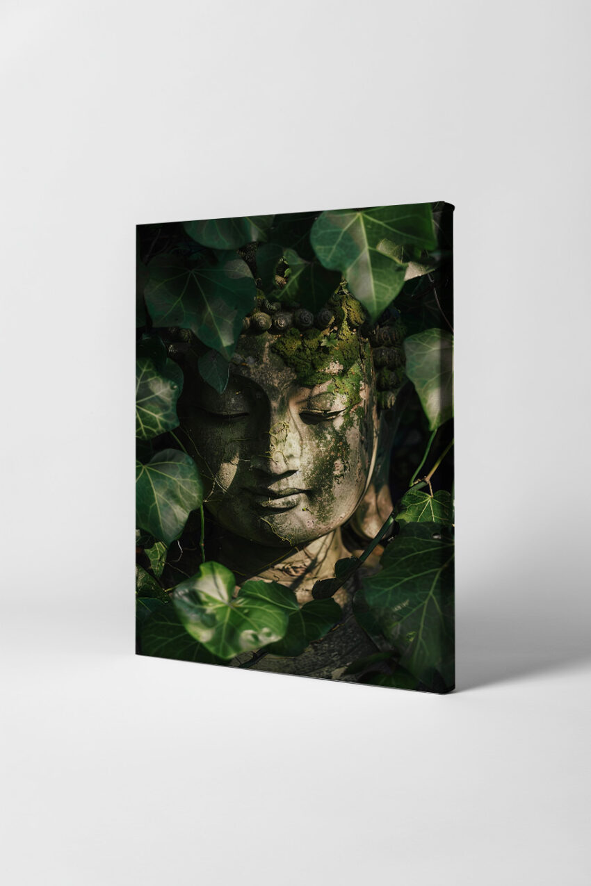 Fotografie Poster Buddha verwittert moos grün efeu
