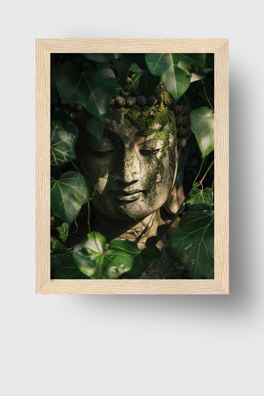 Fotografie Poster Buddha verwittert moos grün efeu