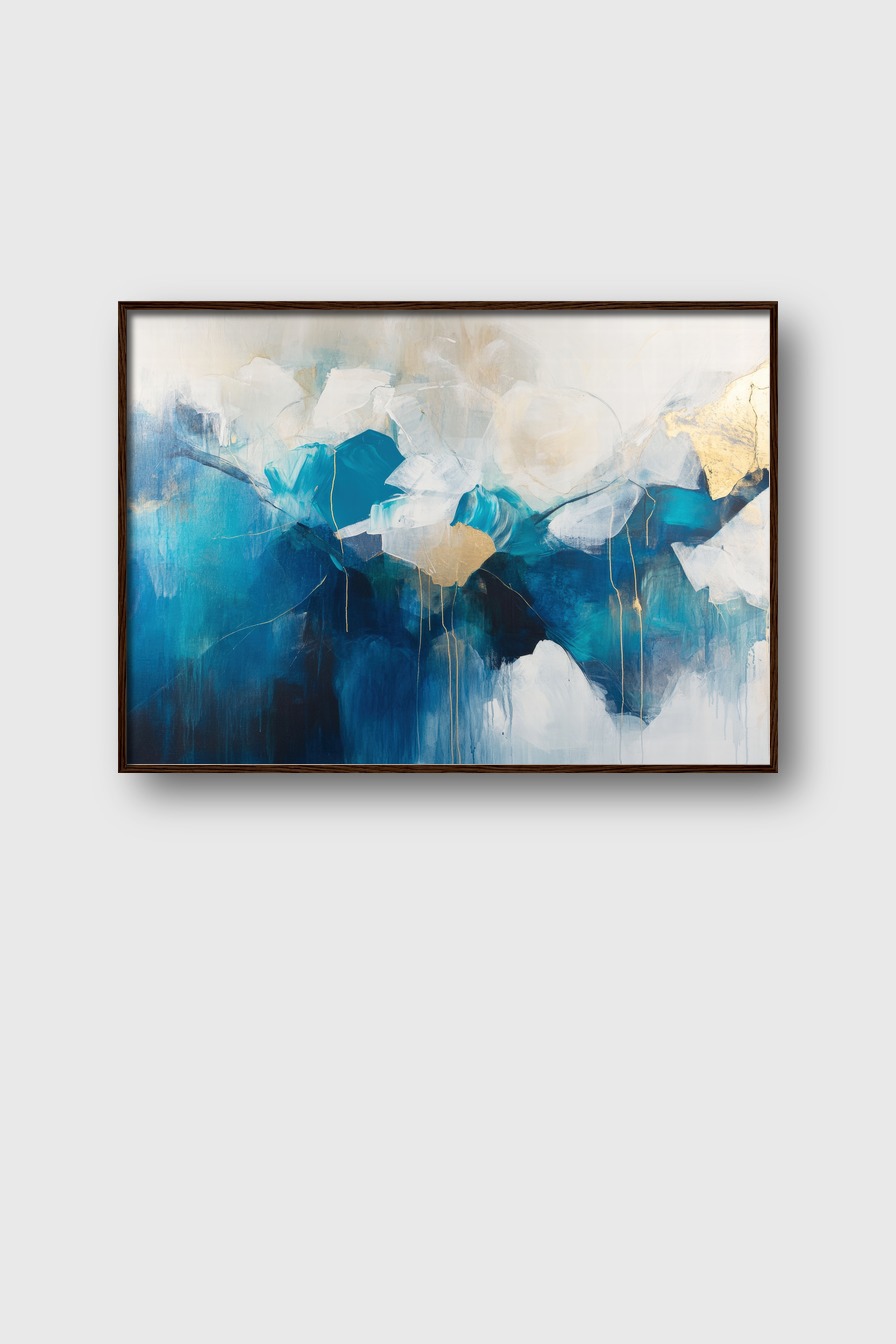 Abstrakter Kunstdruck mit blauen, weißen und goldenen Farbfeldern, die eine Berglandschaft stilisiert darstellen, Poster für moderne Wohnräume