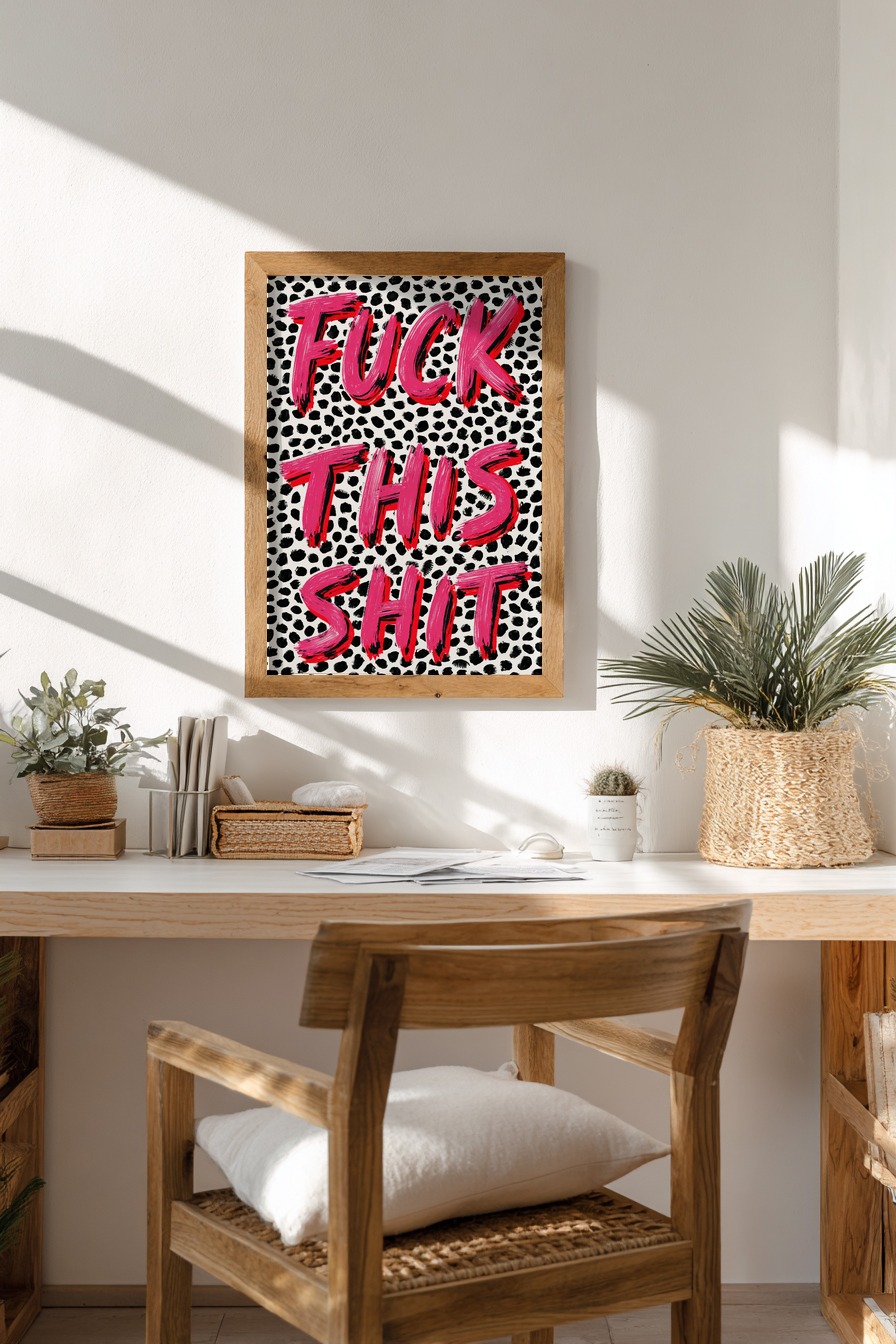 Grafikdesign Poster Schriftzug Pinselstrich Rosa Schwarz Weiß