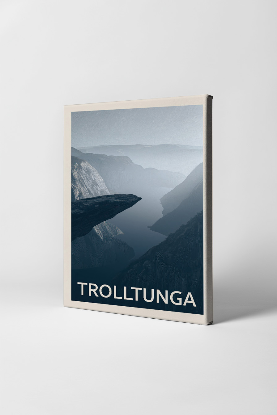 Digital Poster Trolltunga Felsvorsprung neblig blau
